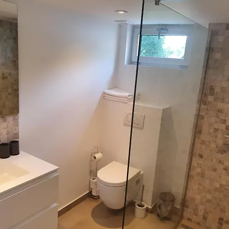 木屋 Aux 4 Vents - *